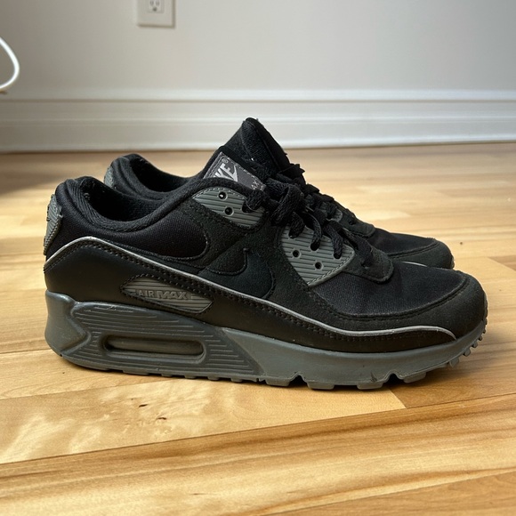 Nike Air Max - Picture 3 of 3